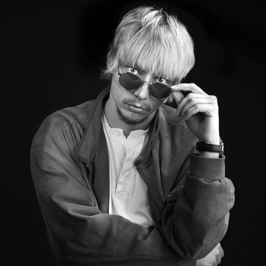 Bild: Robert Alan Foto Moritz Künster RGB